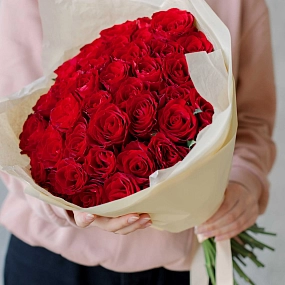 41 красная роза (Кения) 40 см Standart