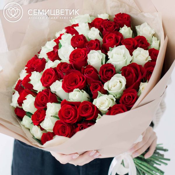 Букет из 75 красных и белых роз (Кения) 40 см Standart