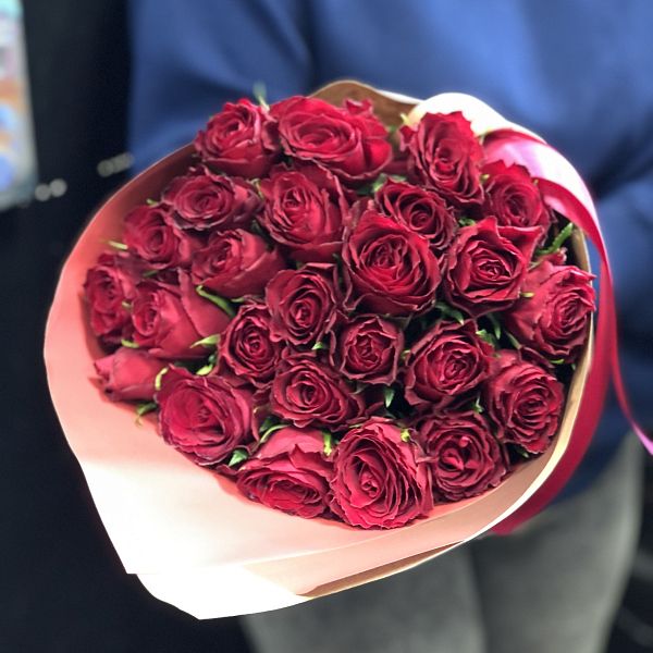 Букет из красных роз