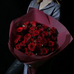 Букет роз сорта Red Naomi