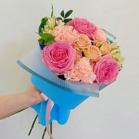 Букет с розами  Снова в школу