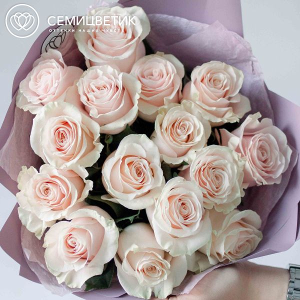 Букет из 15 нежно-розовых роз (Эквадор) 50 см Pink Mondial