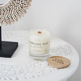 Ароматическая свеча с деревянным фителём CHAMPAGNE ROSE