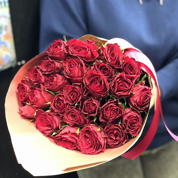 Букет из красных роз