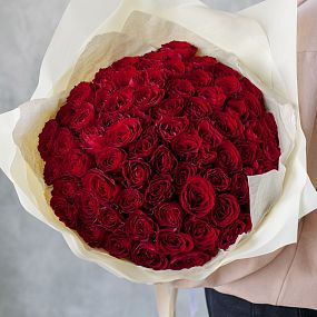 Свадебный букет  из 61 красной розы (Кения) 40СМ