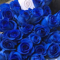 Букет из 7 синих роз